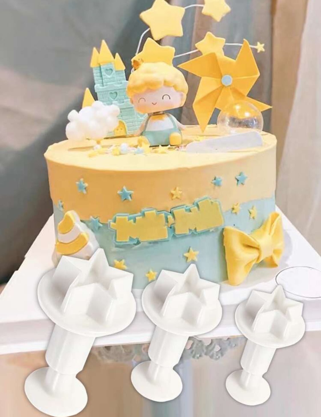 Cortador kawaii en forma de estrellas (3 tamaños diferentes)