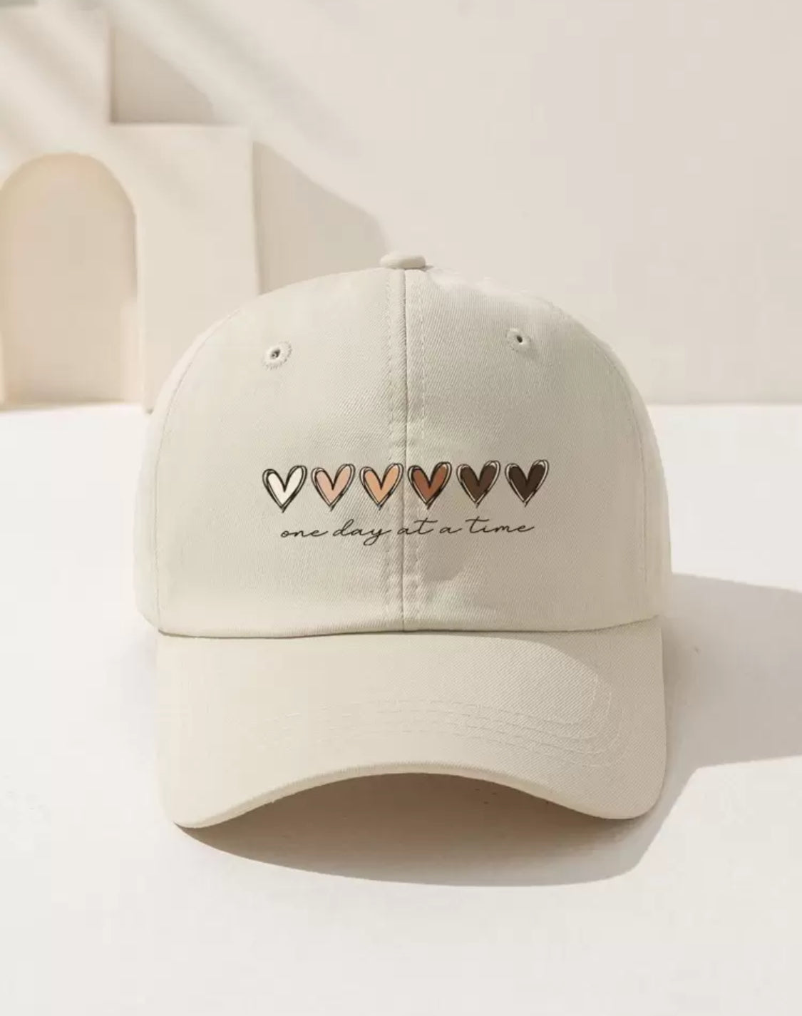 Gorra Corazoncitos Beige