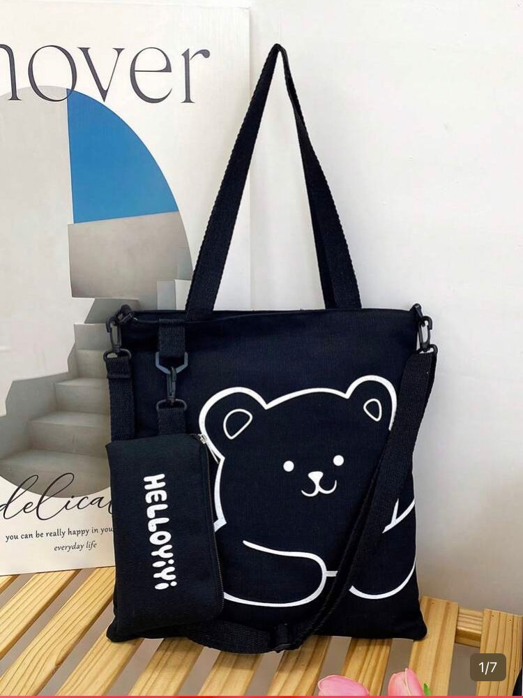 Bolsa negra de lona estampado de oso