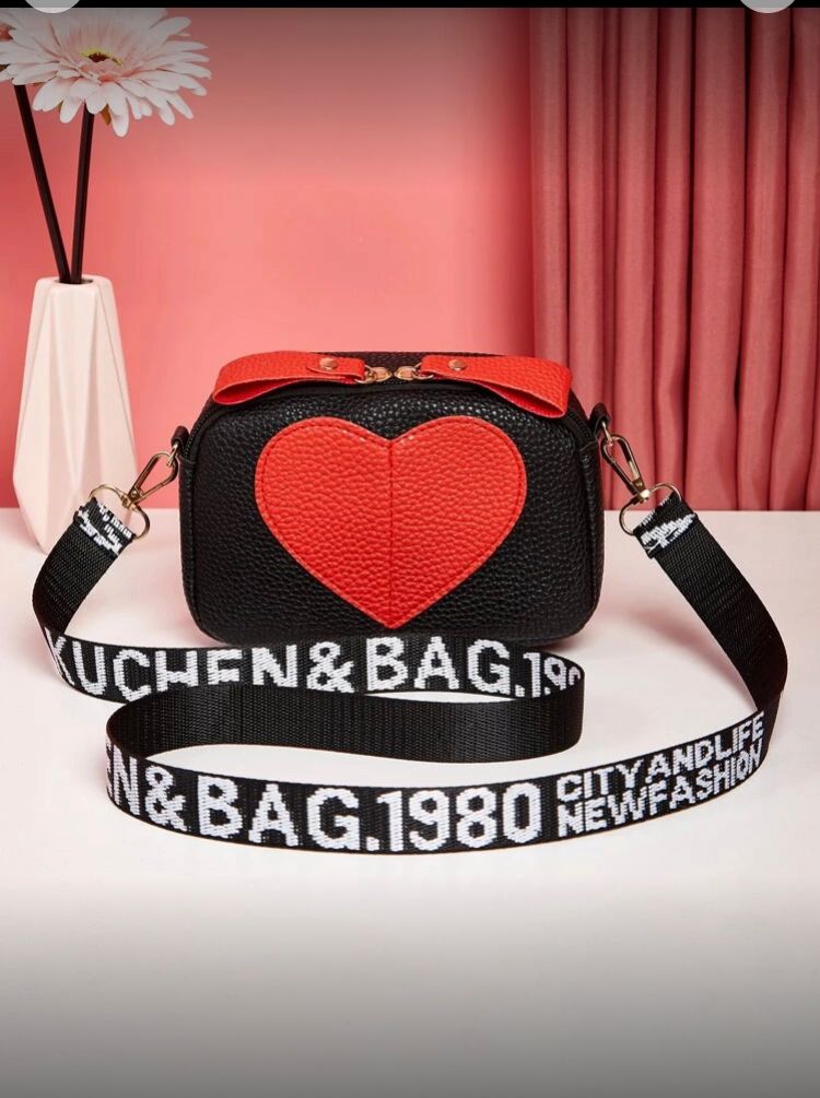 Bolso cruzado impermeable informal de negocios, corazón, negro