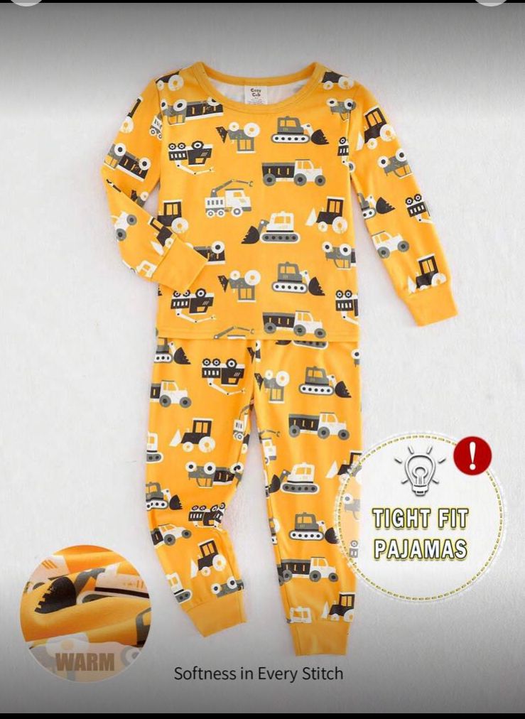 Pijama infantil amarilla 2 piezas, estampado carros, 7 Y