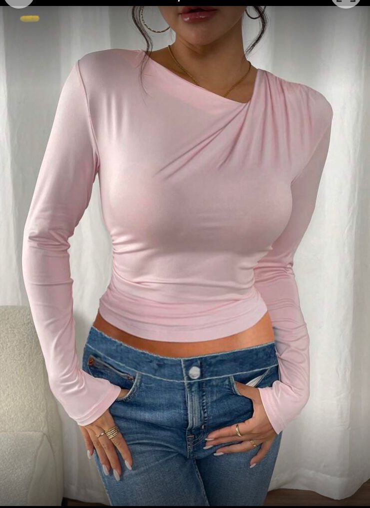 Blusa rosa manga larga con cuello fruncido talla G/L