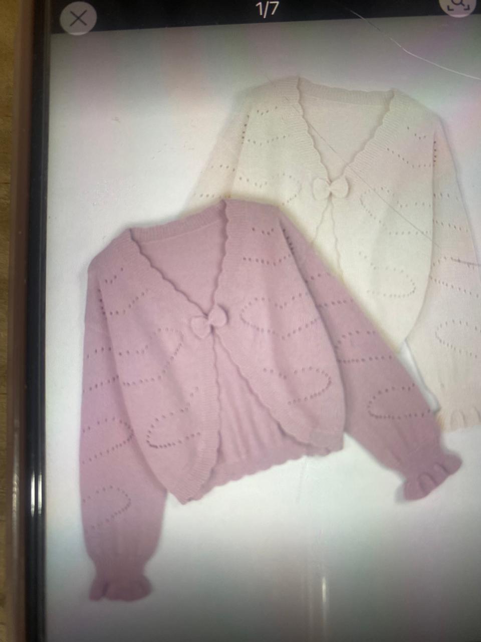 Blusa casual de punto con cuello V con volantes, rosa pálido Ch/S