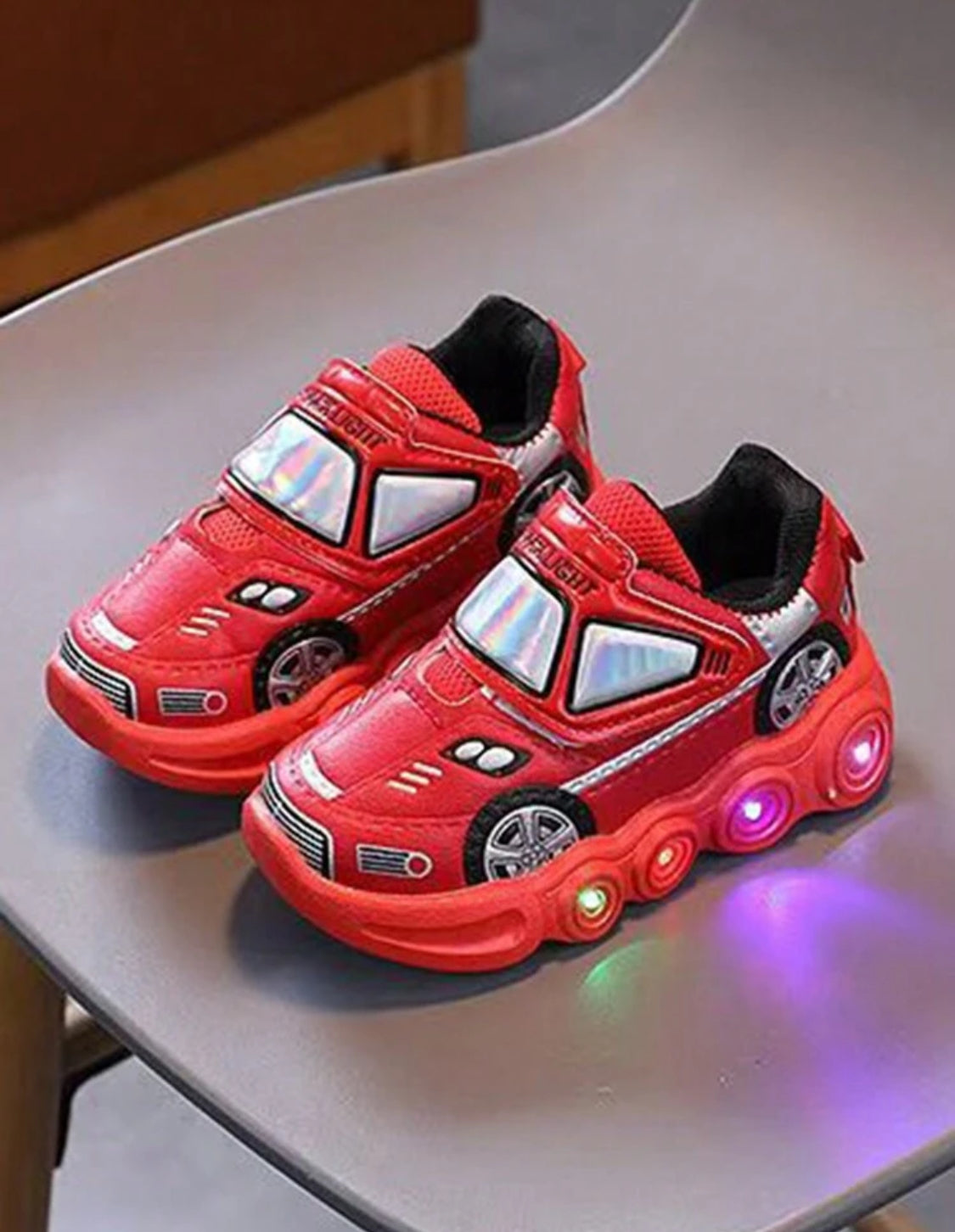 Tenis Cars con Luz Talla 15