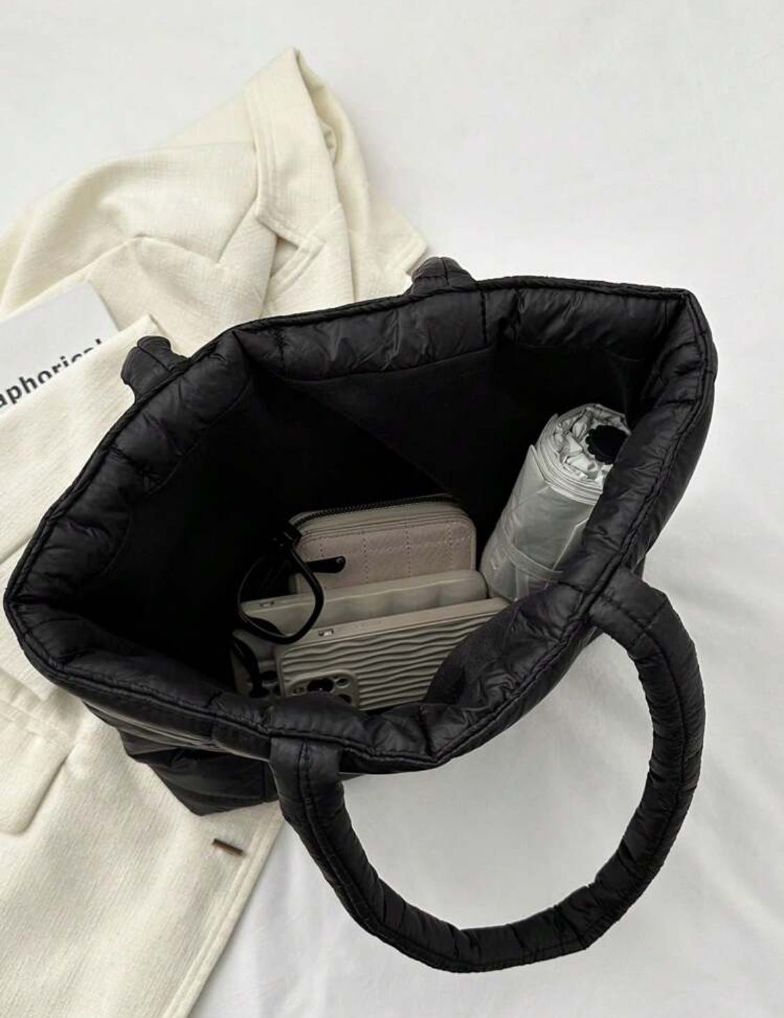 Bolsa de Mano Tote Bag Puffer Negro