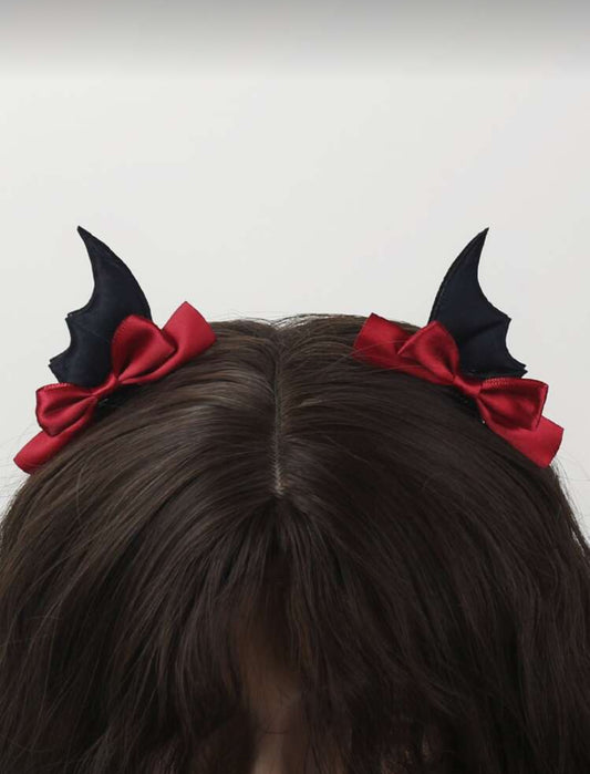 Clips en forma de Vampiros con moño