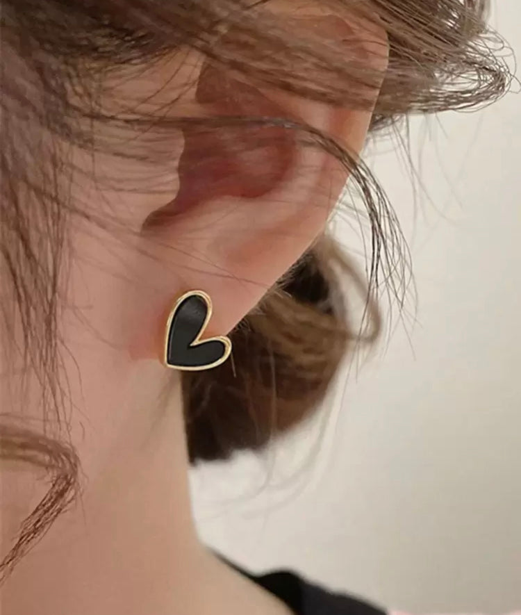 Aretes de corazoncito black