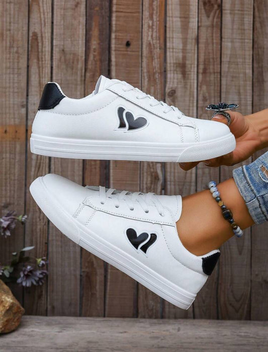 Tenis corazón black