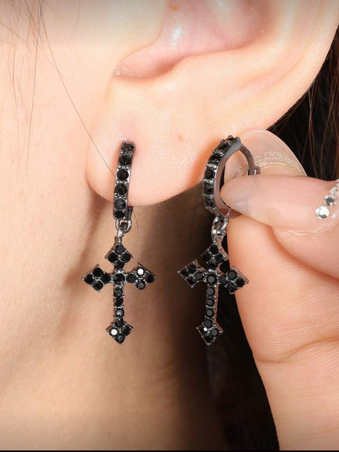 Aretes en forma de cruz