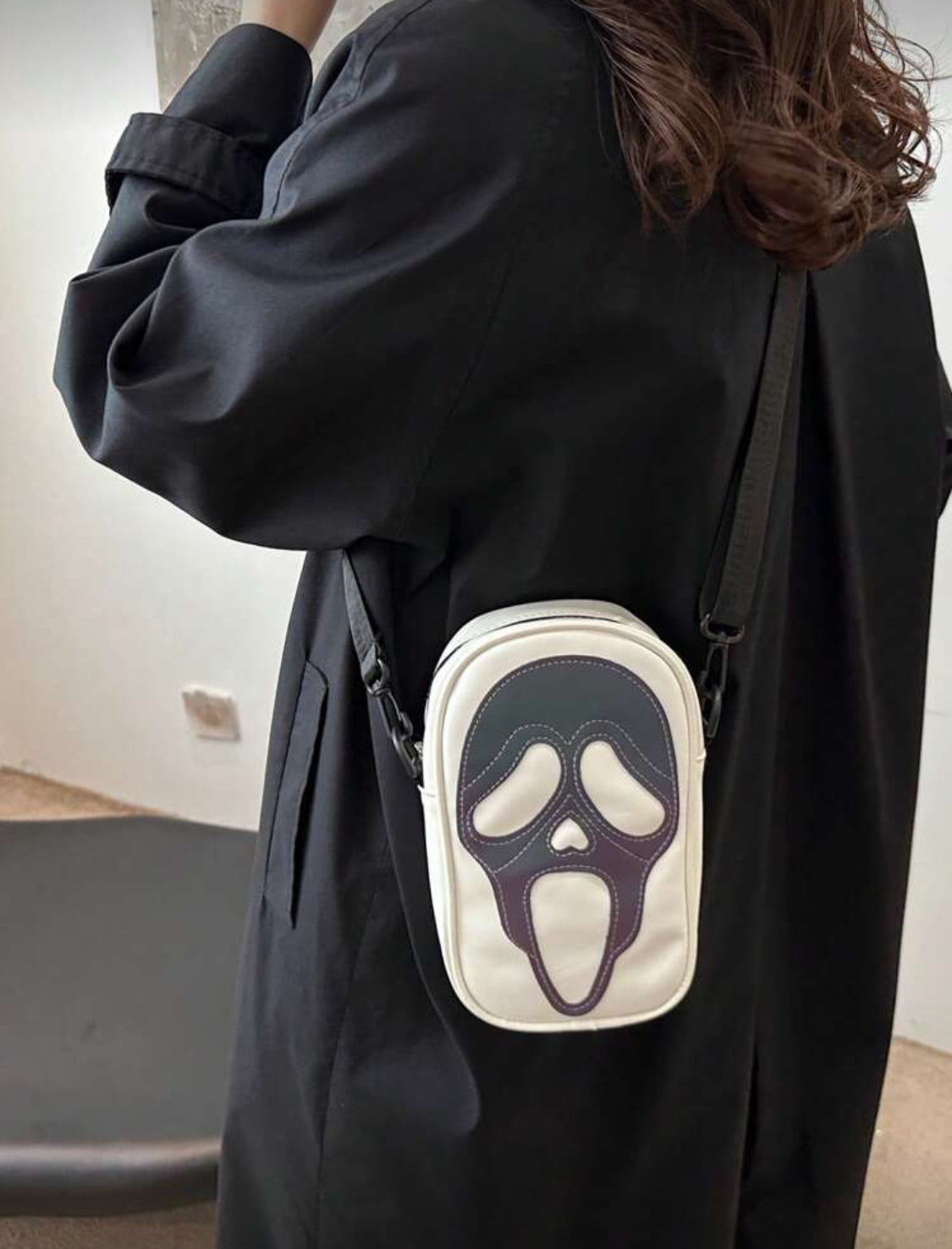 Crossbody Scream Blanca  Tornasol