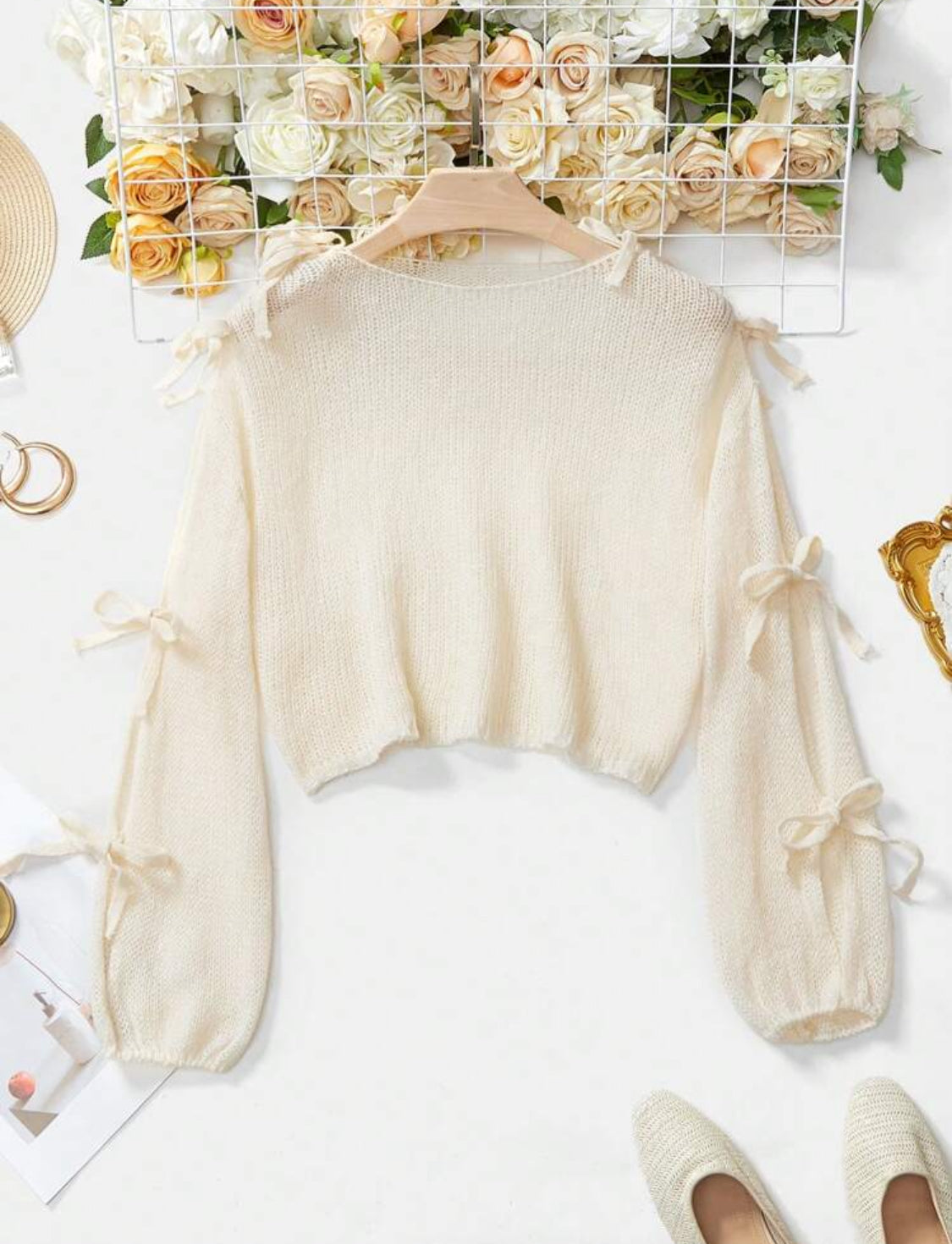 Blusa Canele Beige con detalles de moños Talla Chica