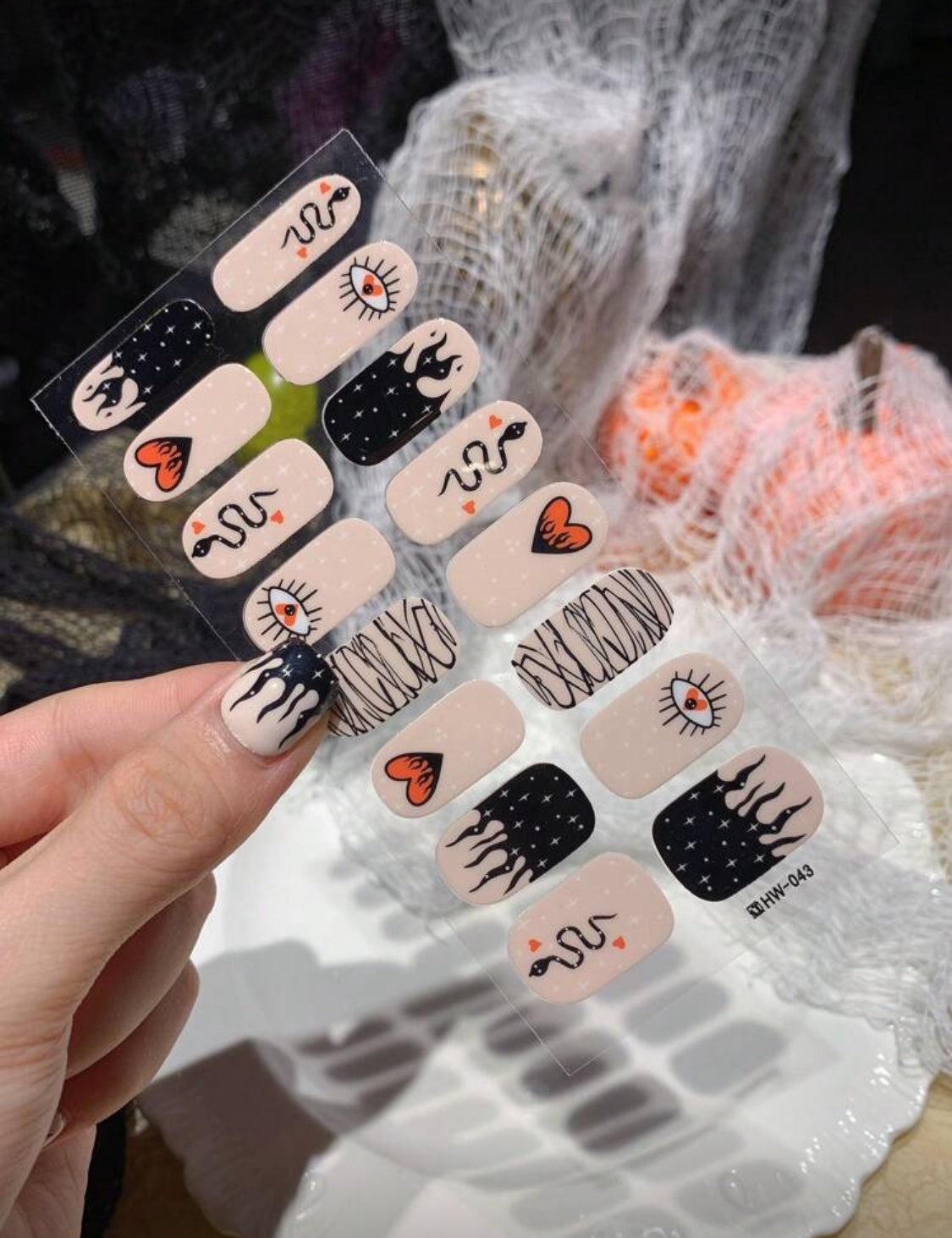 Stickers para Uñas Press On (16 pzs) 043 Halloween Beige
