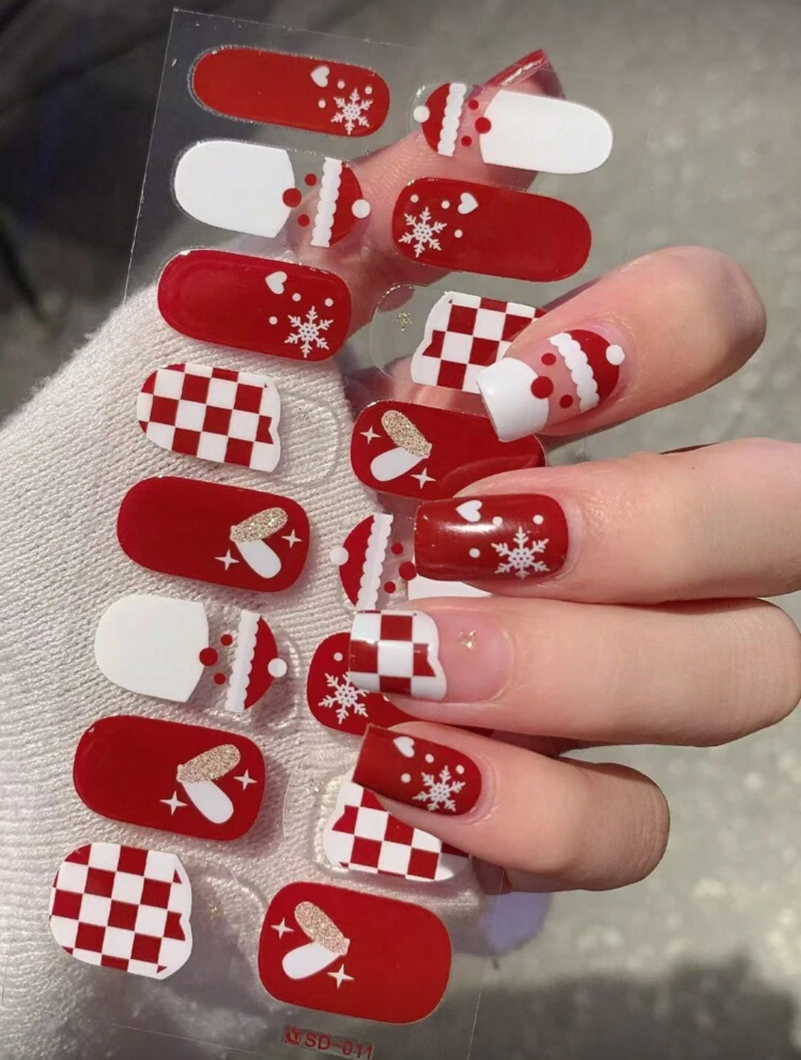 Stickers para Uñas Press On (16 pzs) 011 Santa Claus