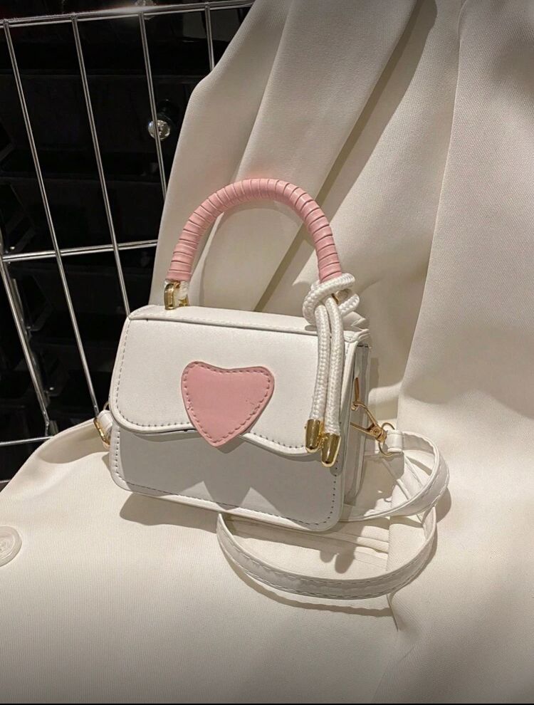 Bolsa mini en forma corazón p/ niñas