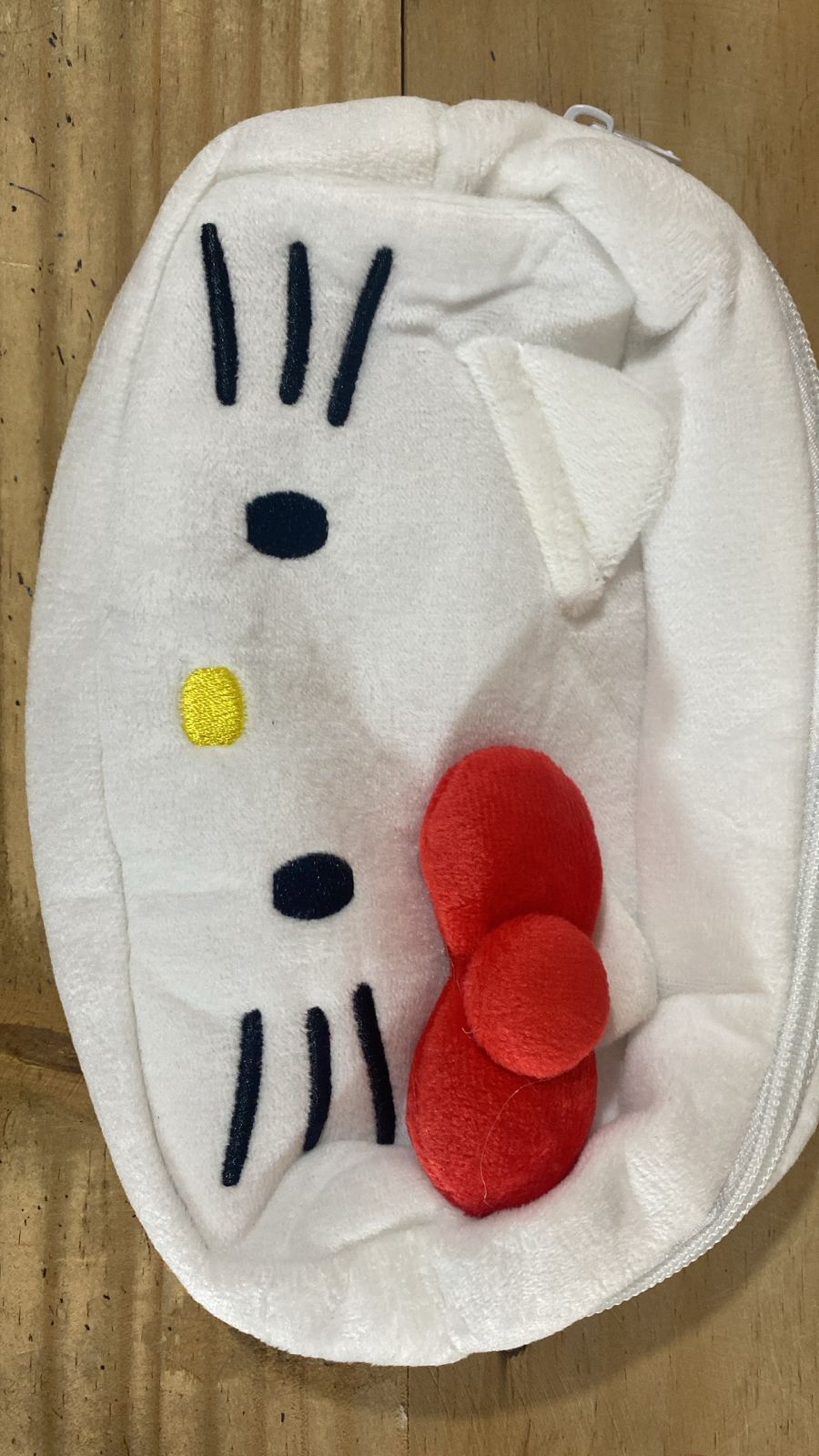 Cosmetiquera estilo lapicera hello kitty blanca