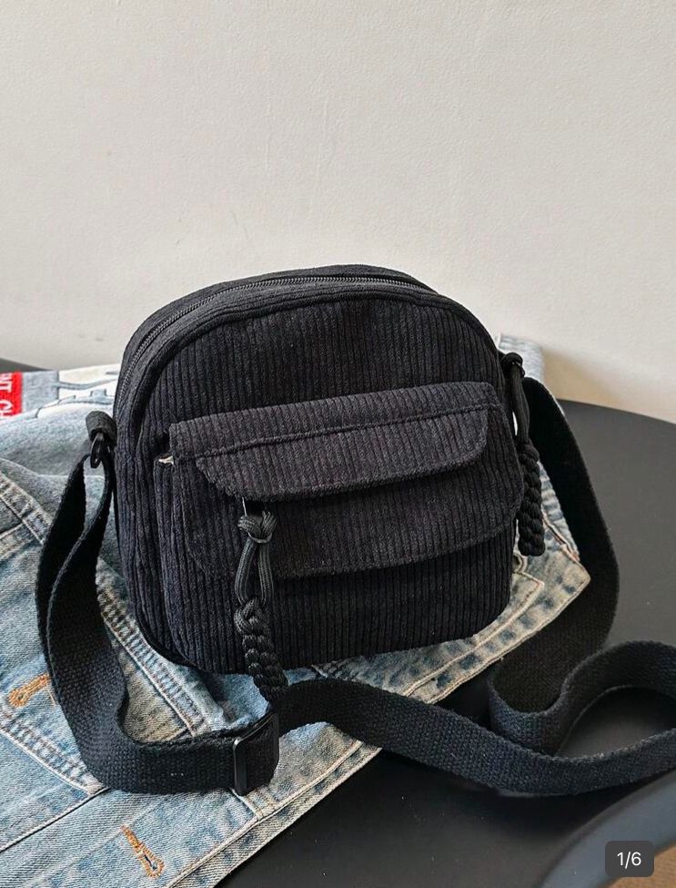 Bolso cruzado de pana informal con múltiples bolsillos, negro