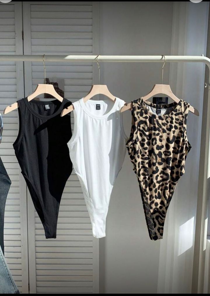Set body sin mangas 3 piezas talla S