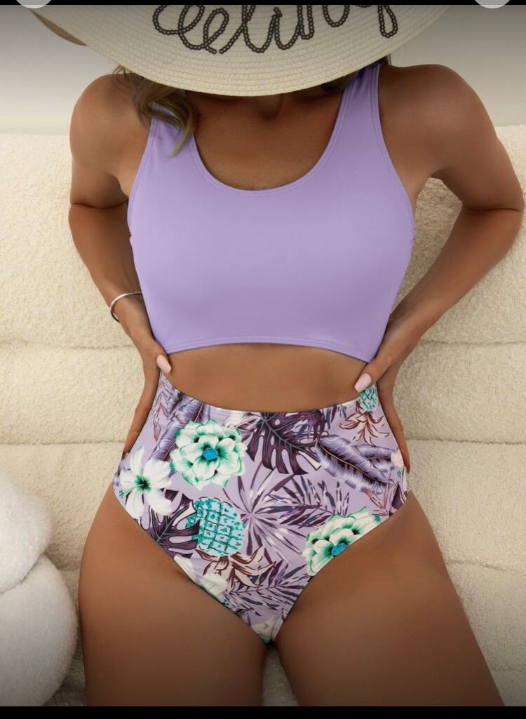 Traje de baño 2 piezas lila/flores talla M