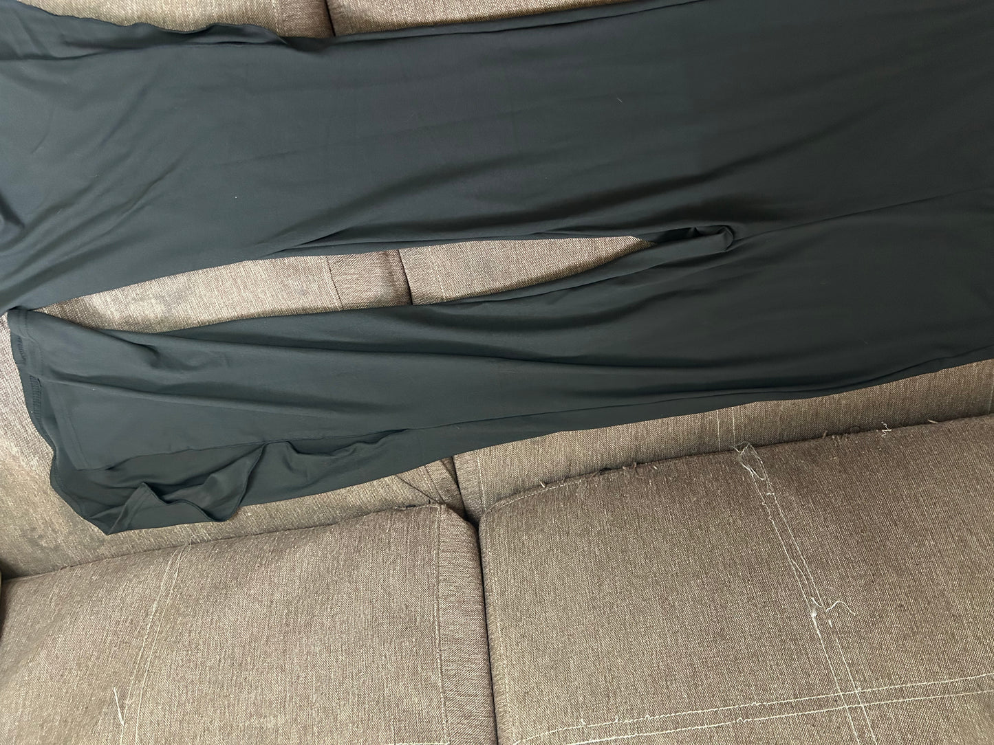 Pantalón acampanado coma aberturas de un lado, L, negro